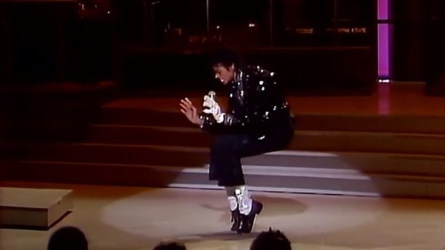 Michael Jackson moonwalk