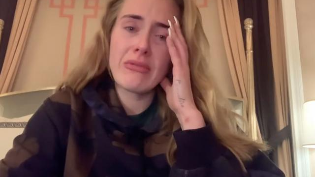 Adele in tears
